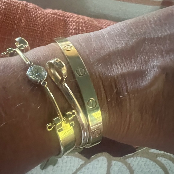 Marla Aaron 14K Yellow Gold Hard Hook Bracelet Cuff Handmade Box EUC! - Picture 6 of 16